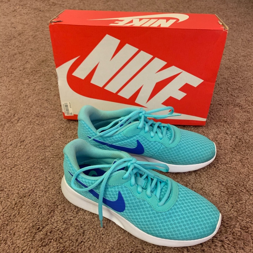 Nike shoes size 6.5